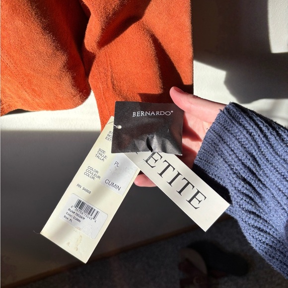 Bernardo Women's Orange Suede Jacket NWT - Picture 7 of 11